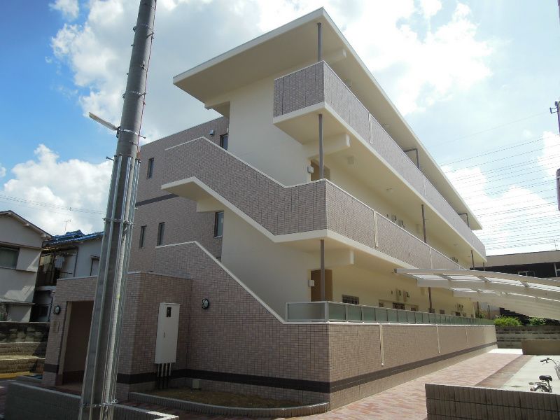 プレステージ エム（Prestige M）の外観画像