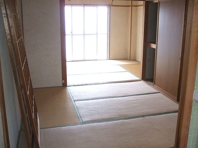 ベッドルーム