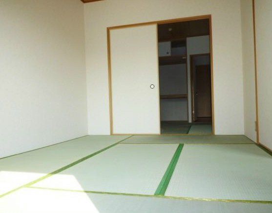 ベッドルーム