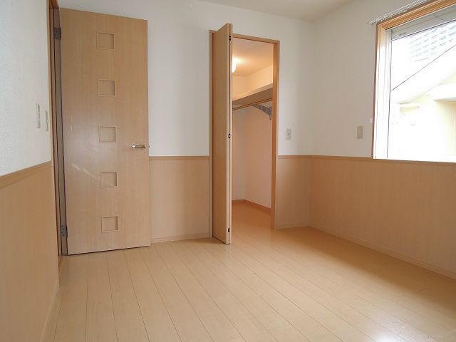 ベッドルーム