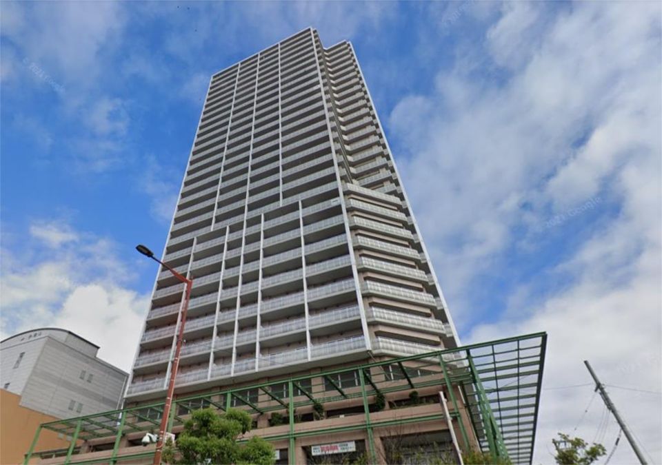 近くの希来里若江岩田まで406m（徒歩6分）