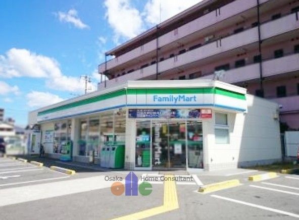 近くのファミリーマート MYS八尾木北店まで654m（徒歩9分）
