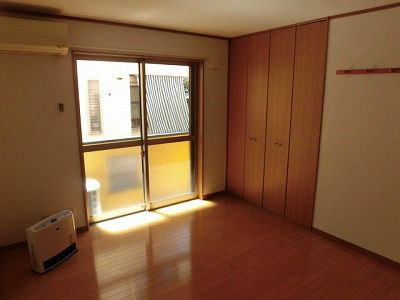 ベッドルーム