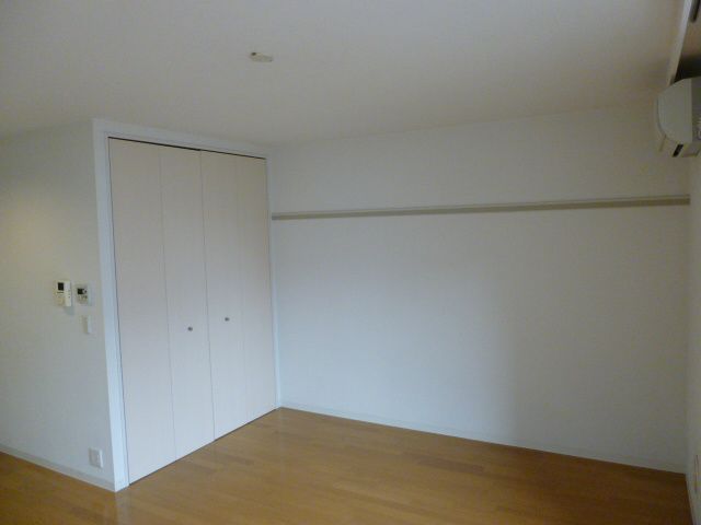 ベッドルーム