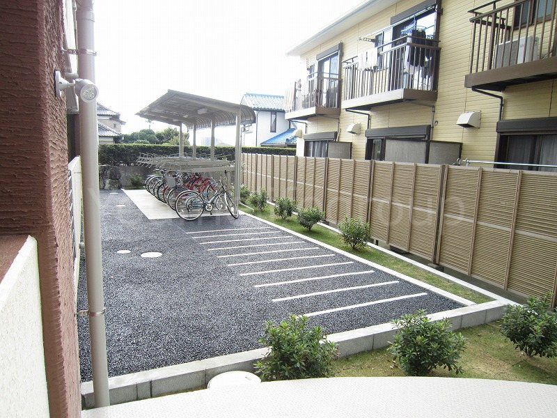 近くのエスパティオ 小和田店まで965m（徒歩13分）