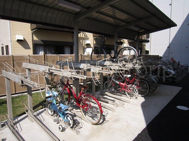 近くのセブンイレブン 茅ヶ崎松林2丁目店まで444m（徒歩6分）