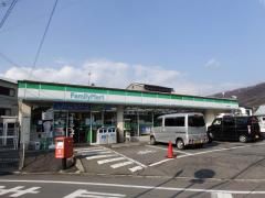 近くのファミリーマート 柏原平野店まで382m（徒歩5分）
