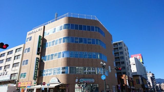 近くのJAはだの秦野駅前支店まで566m(徒歩8分)