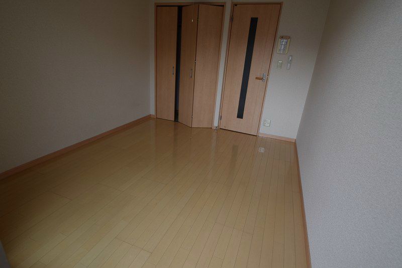 ベッドルーム