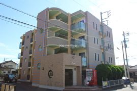 ファヌエルの外観画像