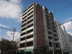 イースタンビルの外観画像