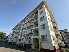 テレパレス辻堂西海岸B棟の外観画像