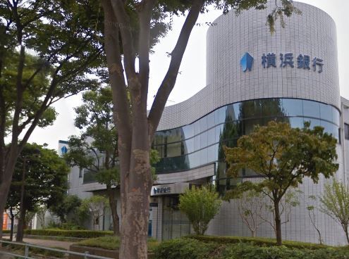 近くの横浜銀行 湘南ライフタウン支店まで97m（徒歩2分）