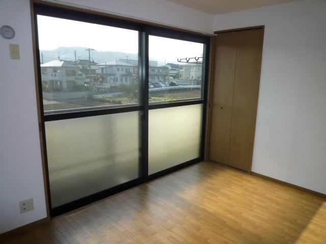 ベッドルーム