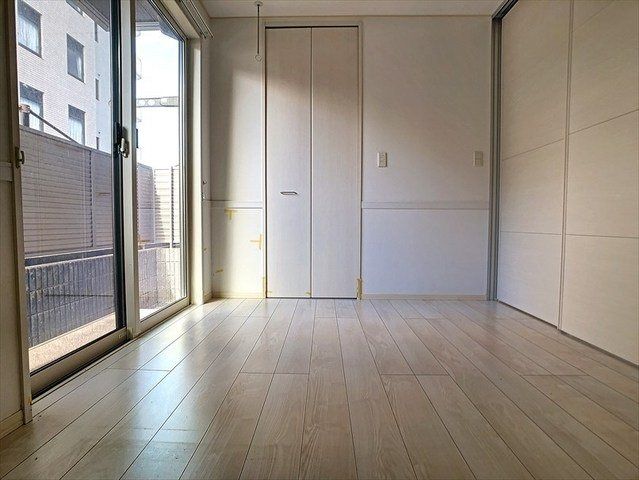 ベッドルーム