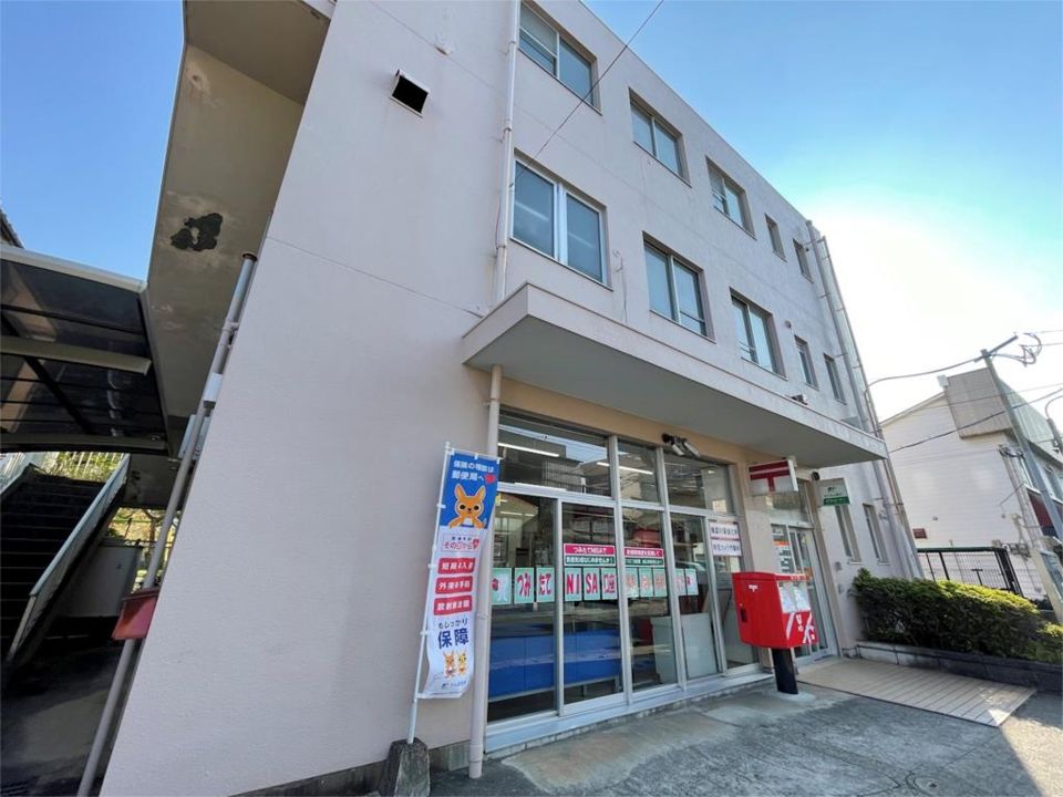 近くの福岡福重郵便局まで667m(徒歩9分)