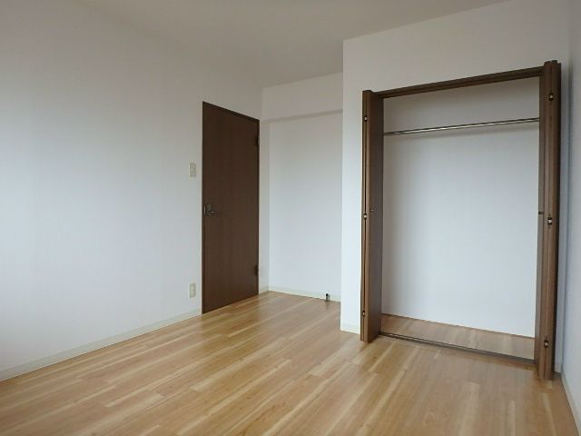 ベッドルーム