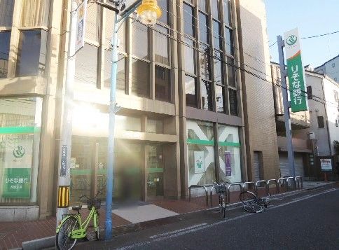 近くのりそな銀行 長瀬支店まで70m(徒歩1分)