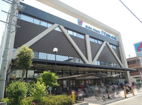 近くの万代 志紀店まで998m（徒歩13分）