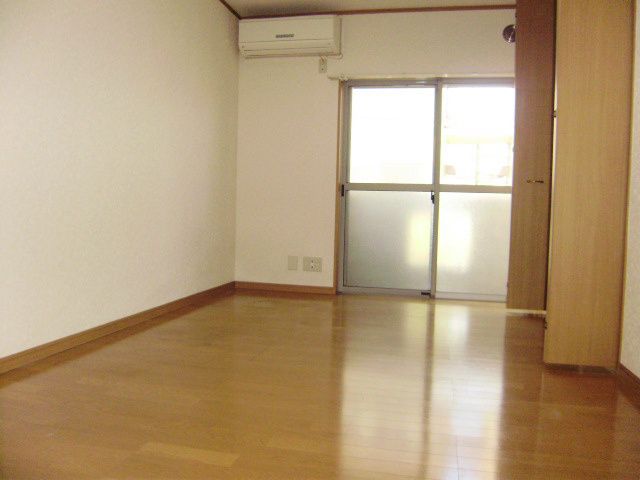 ベッドルーム