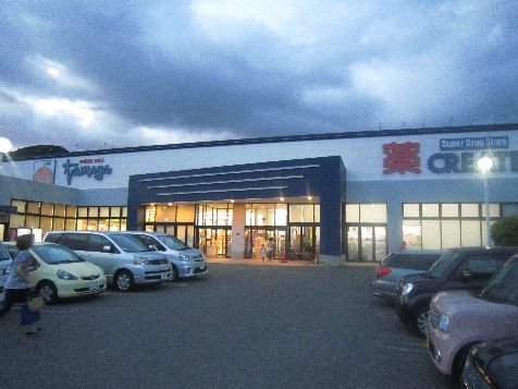 近くのSUPER MARKET Tamaya(スーパーマーケットたまや) 大磯店まで417m(徒歩6分)