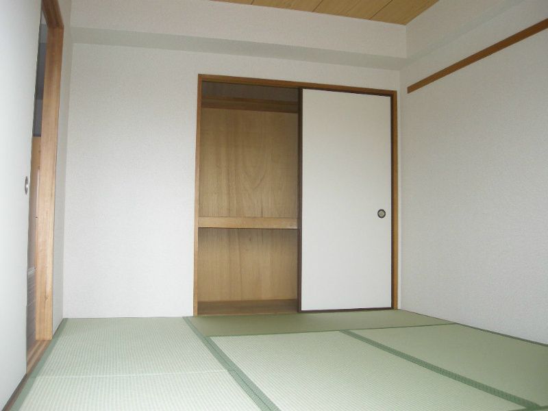 ベッドルーム