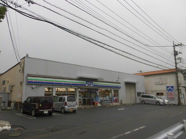 近くのスリーエフ 茅ヶ崎萩園店まで374m(徒歩5分)