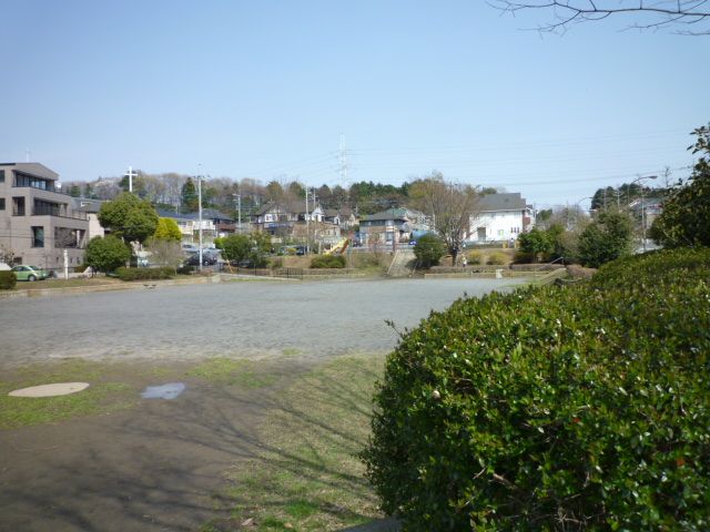 近くの成瀬能ケ谷戸緑地まで192m(徒歩3分)
