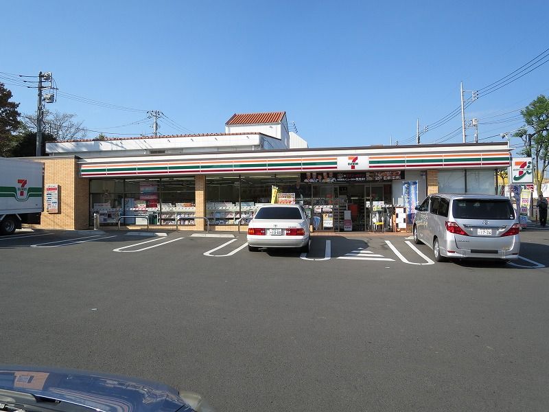 近くのセブンイレブン 町田成瀬駅北店まで808m(徒歩11分)