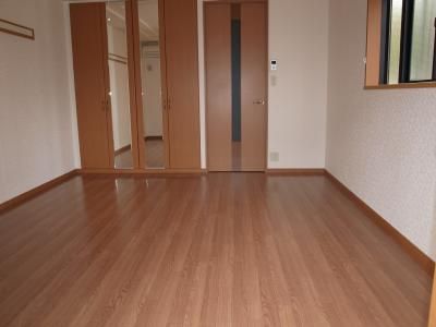 ベッドルーム