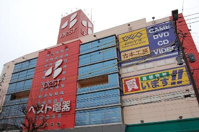 近くのレンタルビデオ店まで950m(徒歩12分)