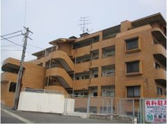 ライオンズマンション名島の外観画像
