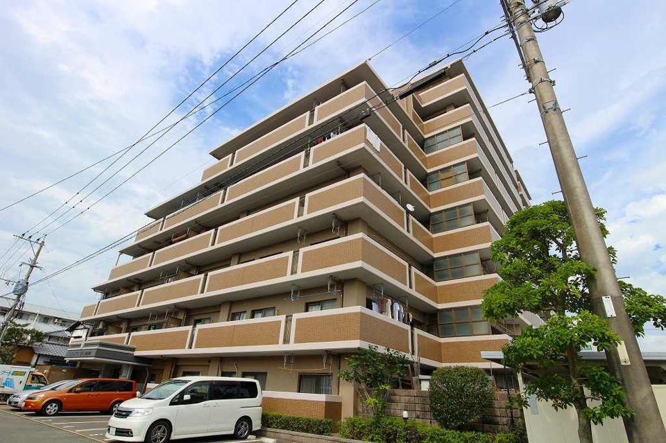 三愛シティライフ都府楼前の外観画像