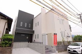 Grandtic Sunbath紫の外観画像