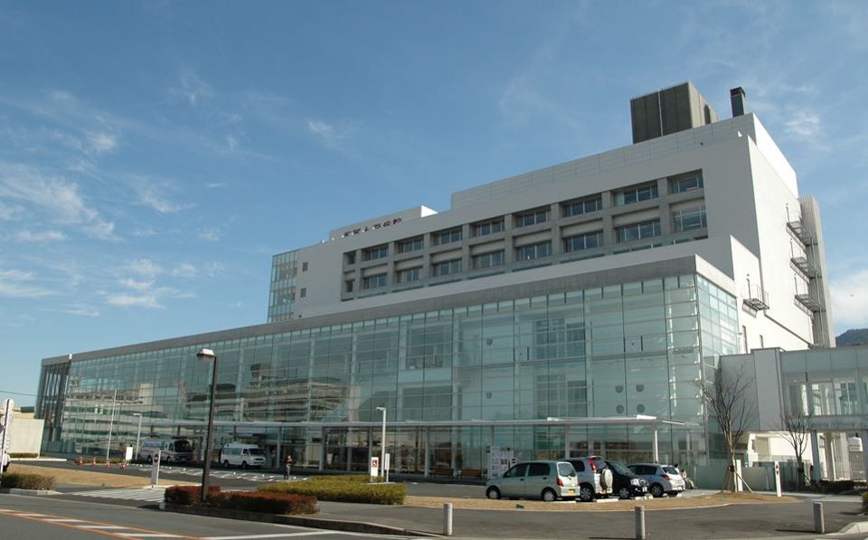 近くの福岡大学病院まで2,400m(徒歩30分)