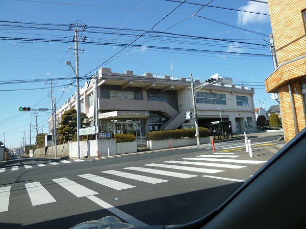 近くの日立市役所南部支所まで852m（徒歩11分）