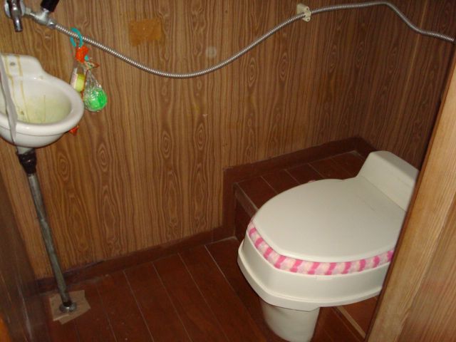 トイレ