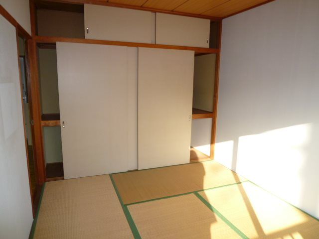 ベッドルーム