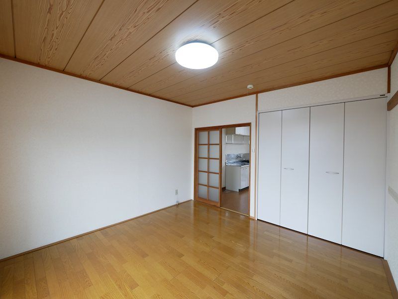 近くの茨城県信用組合 多賀支店まで1,379m（徒歩18分）