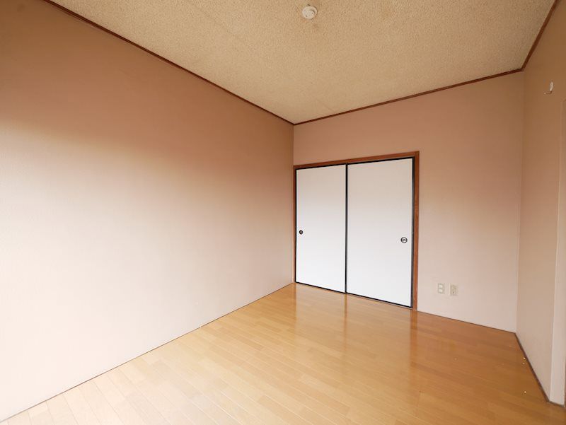 ベッドルーム