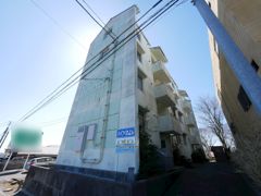 ハイツくれよんの外観画像