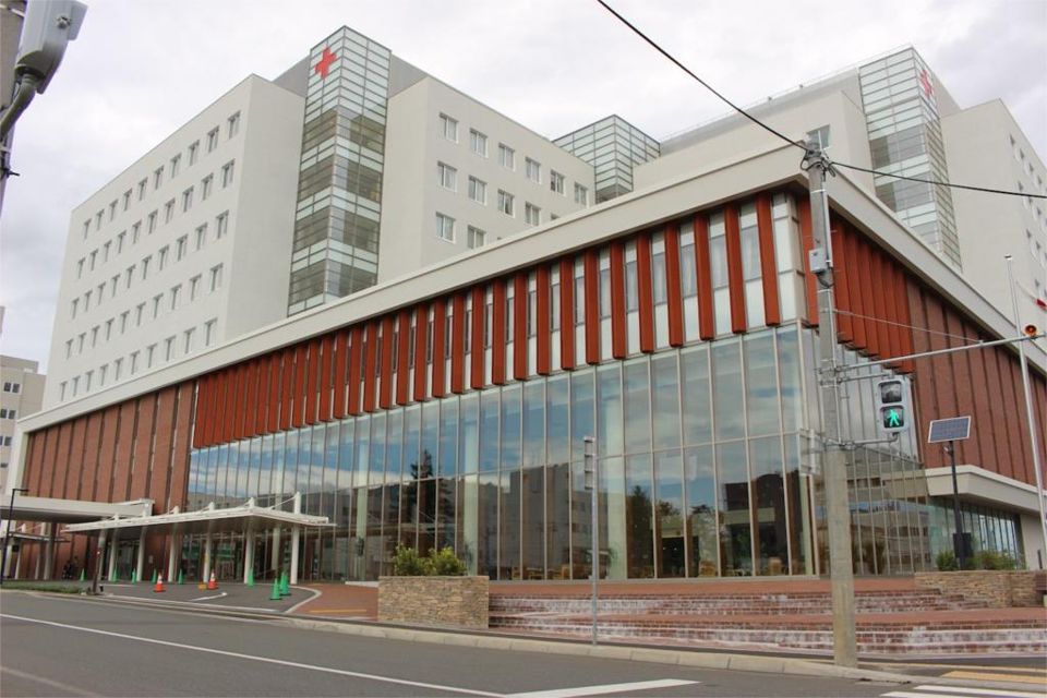 近くの北見赤十字病院まで312m（徒歩4分）