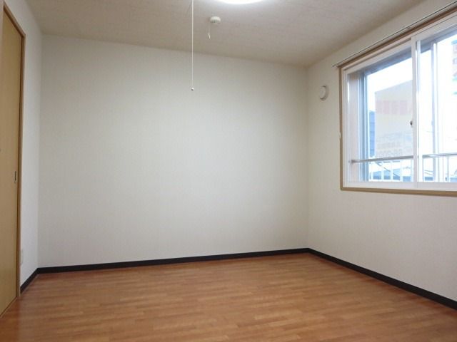 ベッドルーム