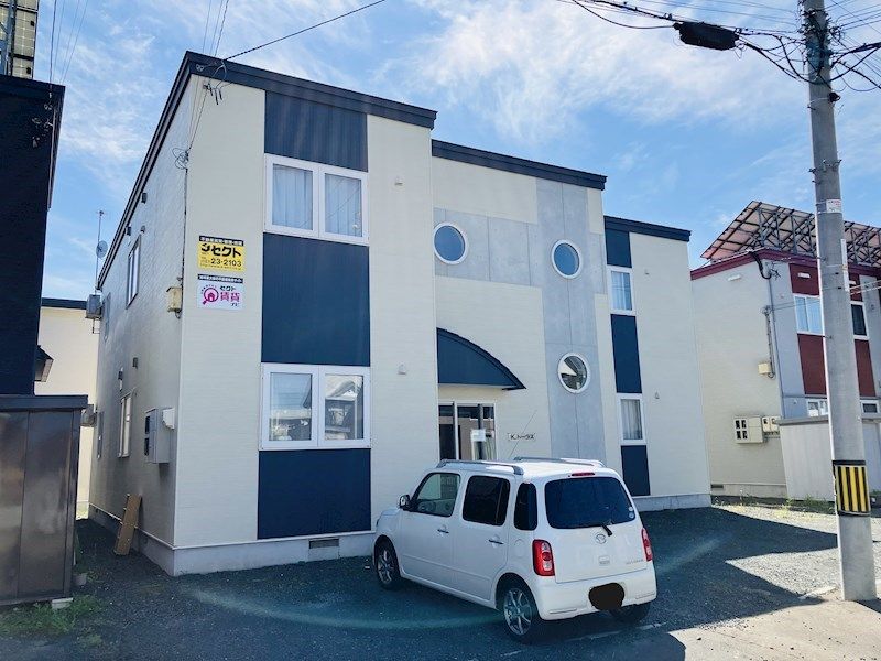 近くのシャンブル北見メッセ店まで1,880m（徒歩24分）