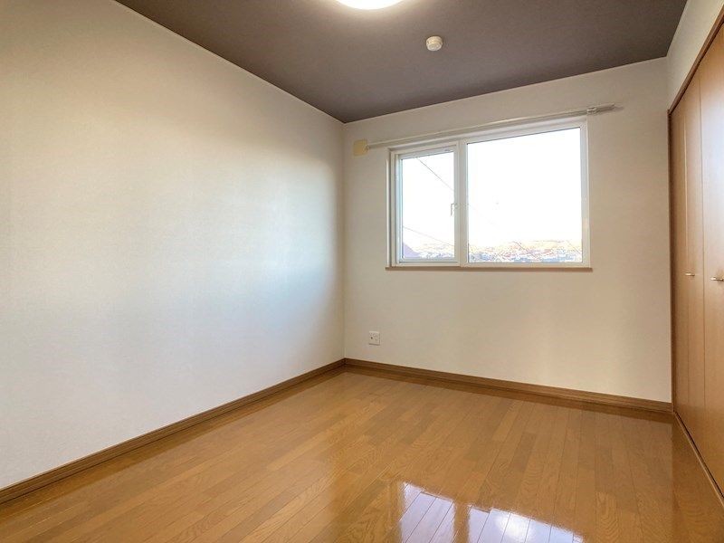 ベッドルーム