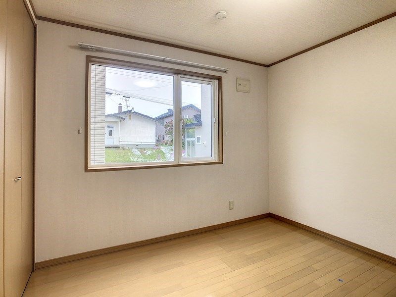 ベッドルーム