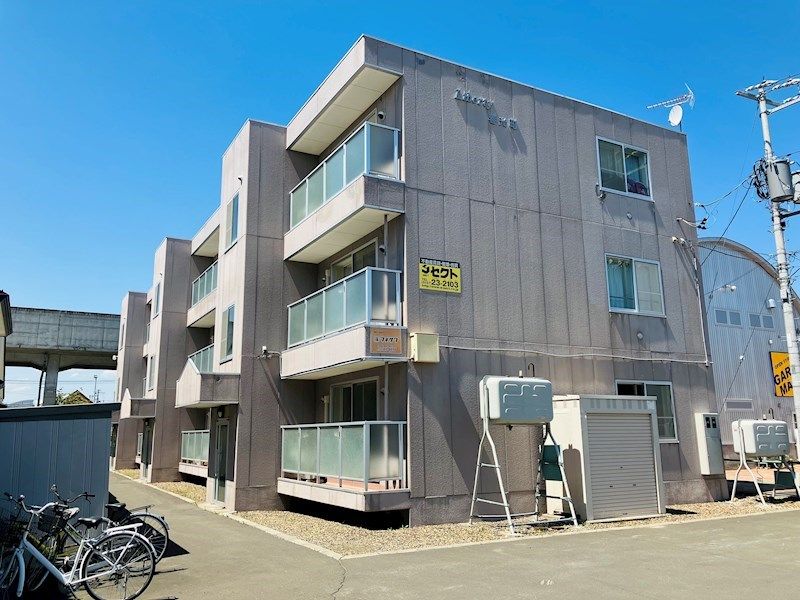 リバティ春光町の外観画像