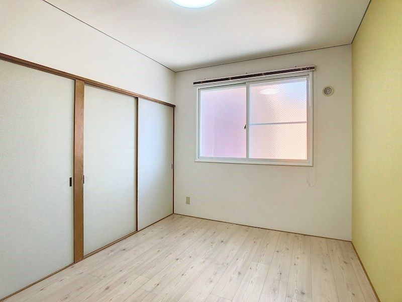 ベッドルーム