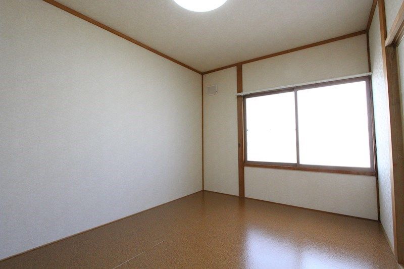 ベッドルーム
