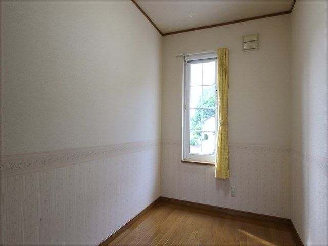 ベッドルーム